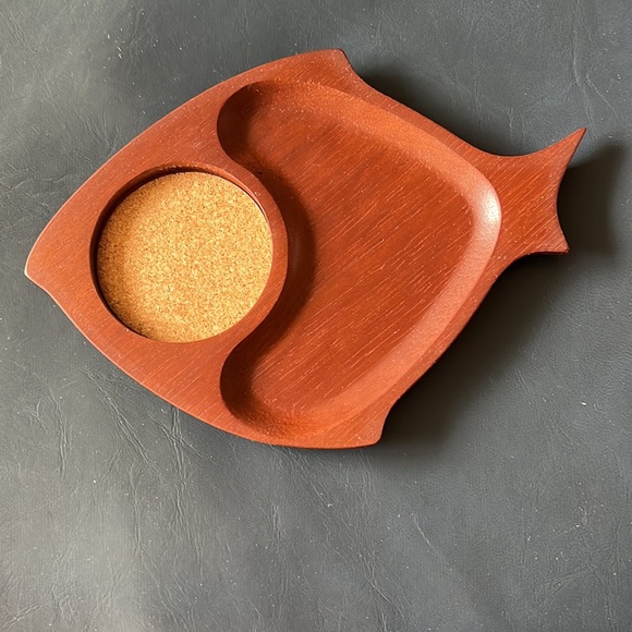 8 Vintage MCM cork & teak individual drink & snack trays. Made in Japan. - Picture 3 of 9